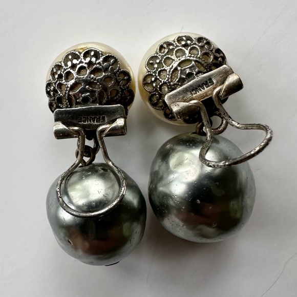 Louis Rousselet Vintage French Baroque Glass Pearl Drop Earrings - Picture 3 of 6